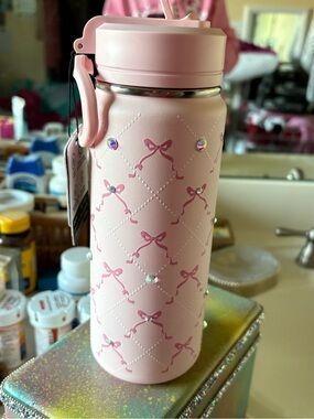 NWT-Pink Bow & Rhinestone accents-Stainless Steel tumbler-NEW!